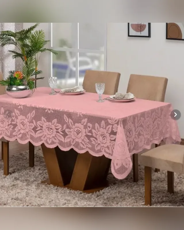 Toalha de Mesa Renda p/ 4 Cadeiras